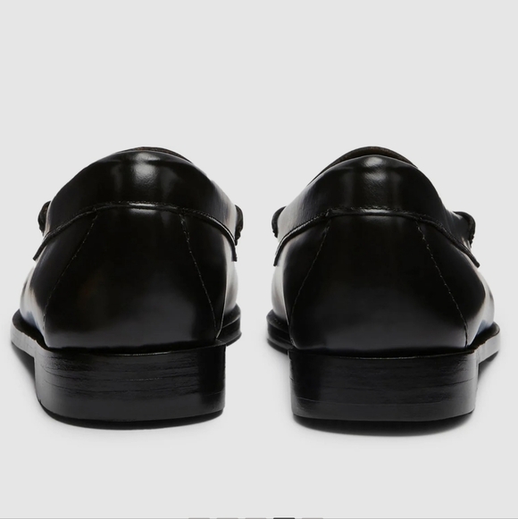 G.H. Bass & Co. Bass Weejuns Black & White Fringe Loafers Size 5 NWT - Picture 11 of 12